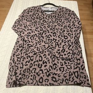 Tickled Teal long sleeve leopard top